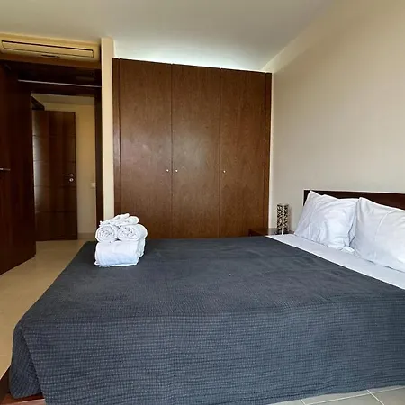 Apartment Herdade Dos Salgados, T2 12c 3d, Lagoas