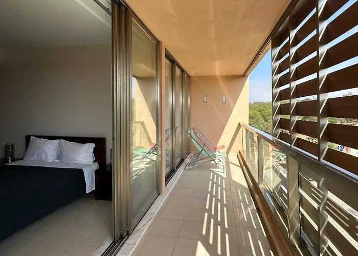 Herdade Dos Salgados, T2 12c 3d, Lagoas アパート Galé