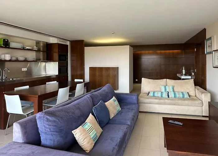 Herdade Dos Salgados, T2 12c 3d, Lagoas *